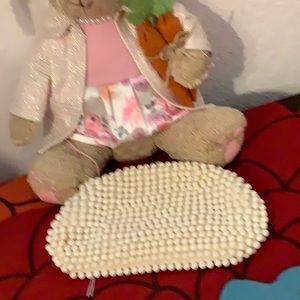 Debbie vintage beaded purse.   530 b25